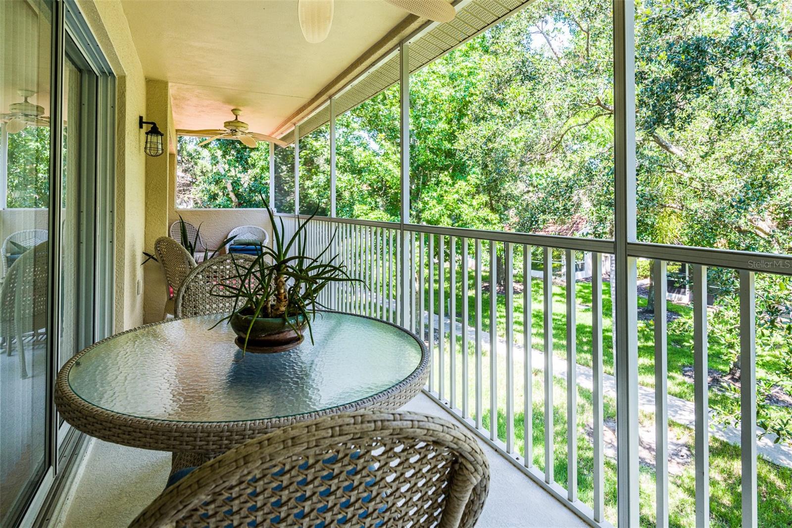Image 6 of 27 For 7137 Cedar Hollow Circle