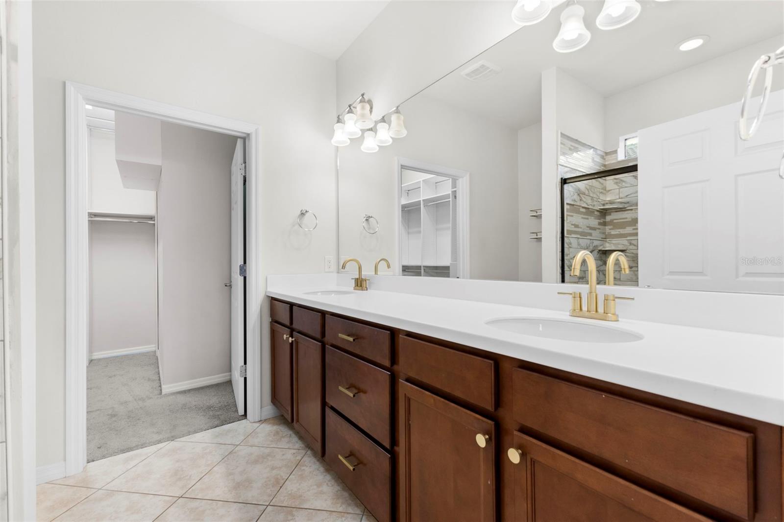Image 17 of 54 For 19023 Mangieri Street