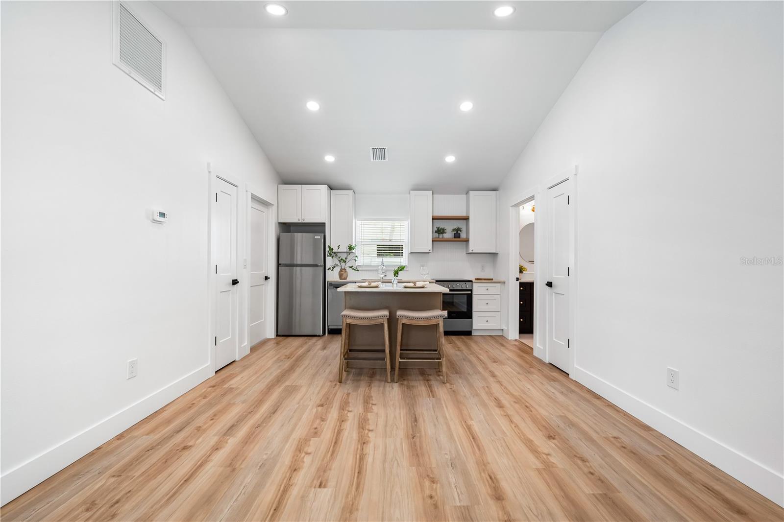 Image 37 of 68 For 3606 7th Avenue W