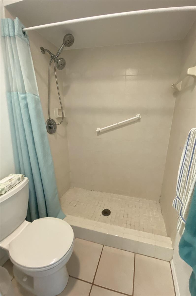 Image 12 of 29 For 3032 Heron Lake Court 7b