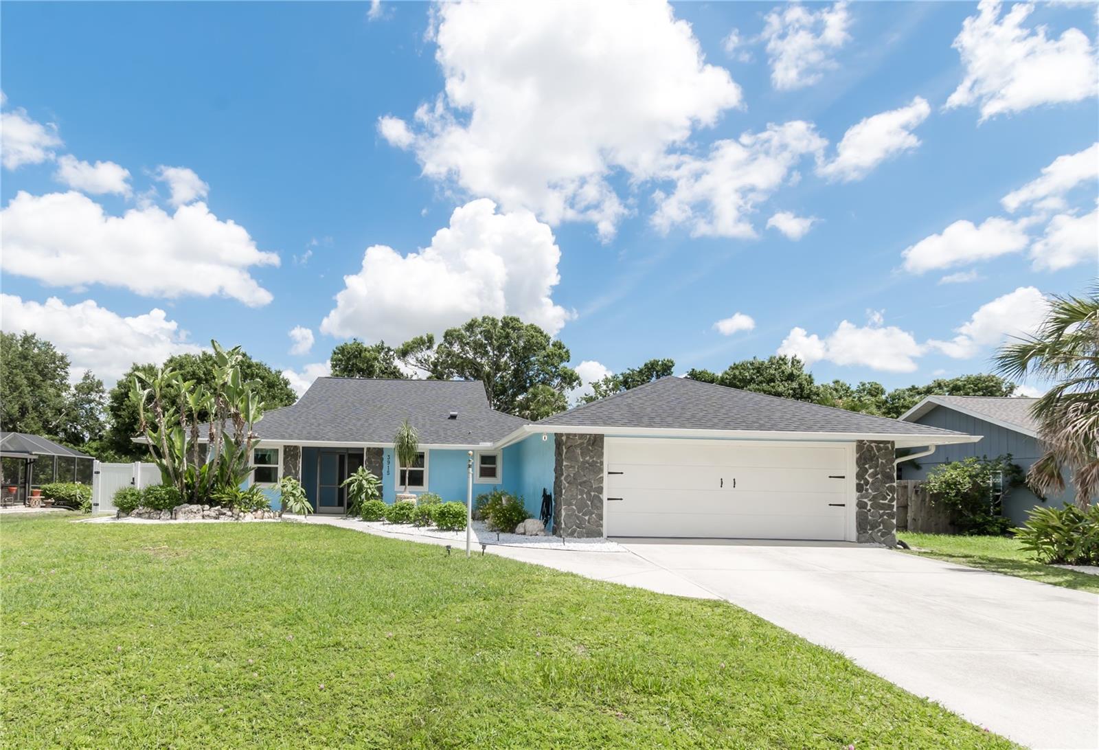 Details for 3915 Meadow Creek Drive, SARASOTA, FL 34233