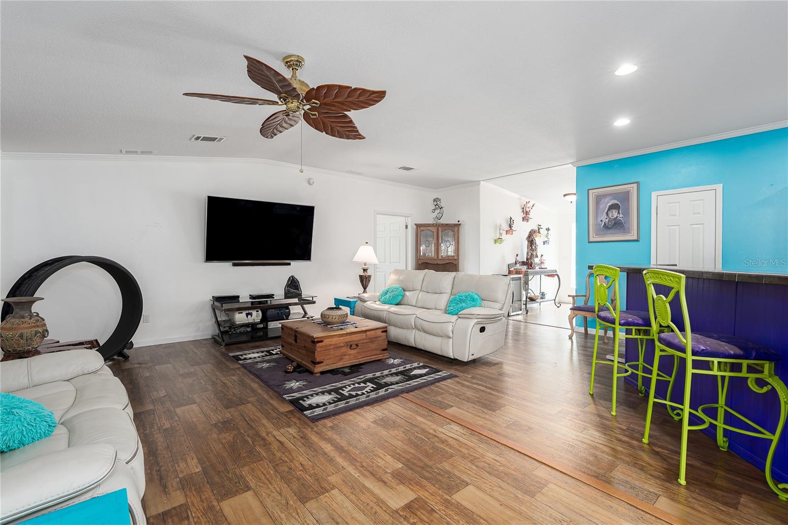 Image 2 of 42 For 6710 36th Avenue E 114