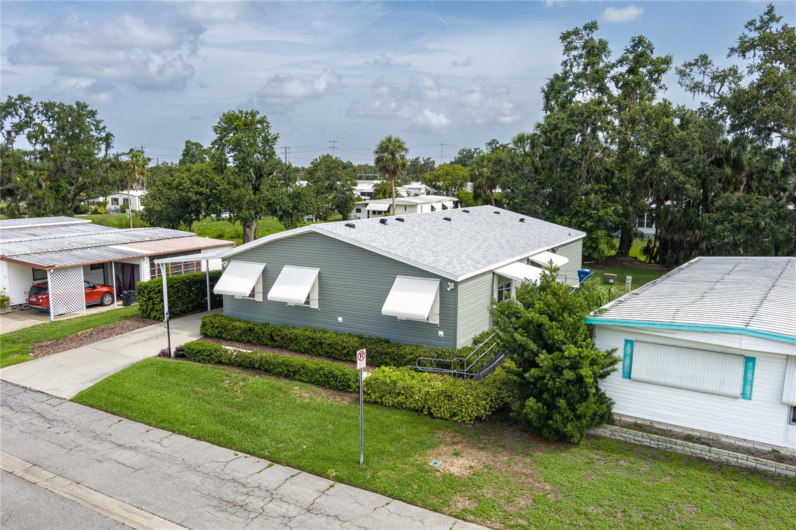 Image 26 of 42 For 6710 36th Avenue E 114