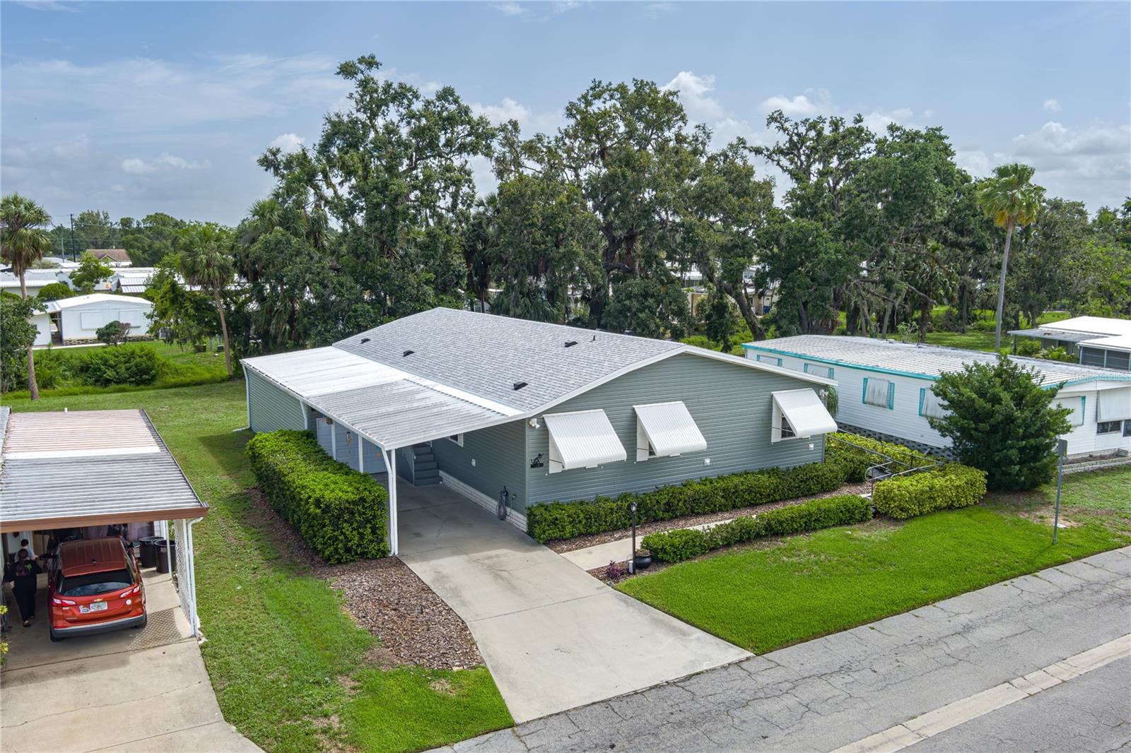 Image 27 of 42 For 6710 36th Avenue E 114
