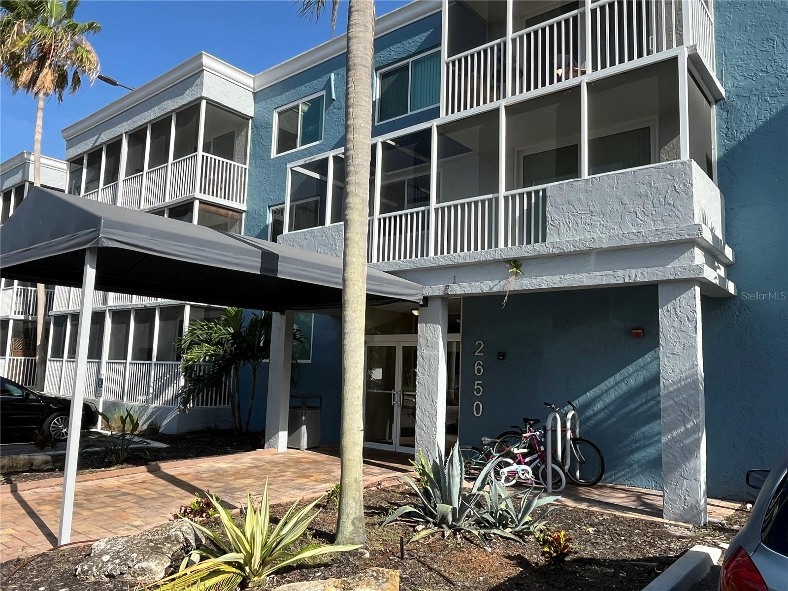 Details for 2650 Coconut Bay Ln  537 (3j), SARASOTA, FL 34237