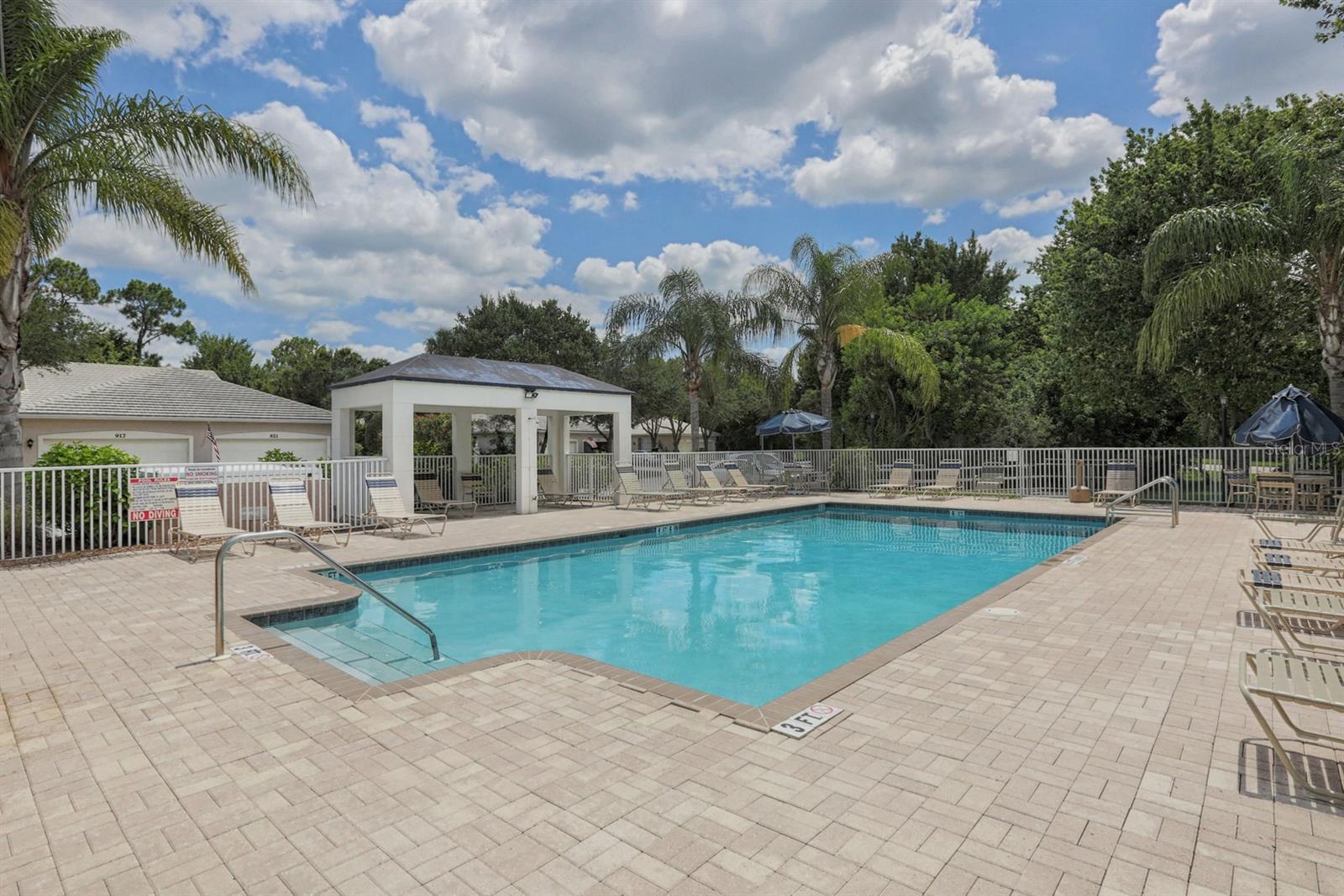 Image 30 of 78 For 821 Montrose Drive 103