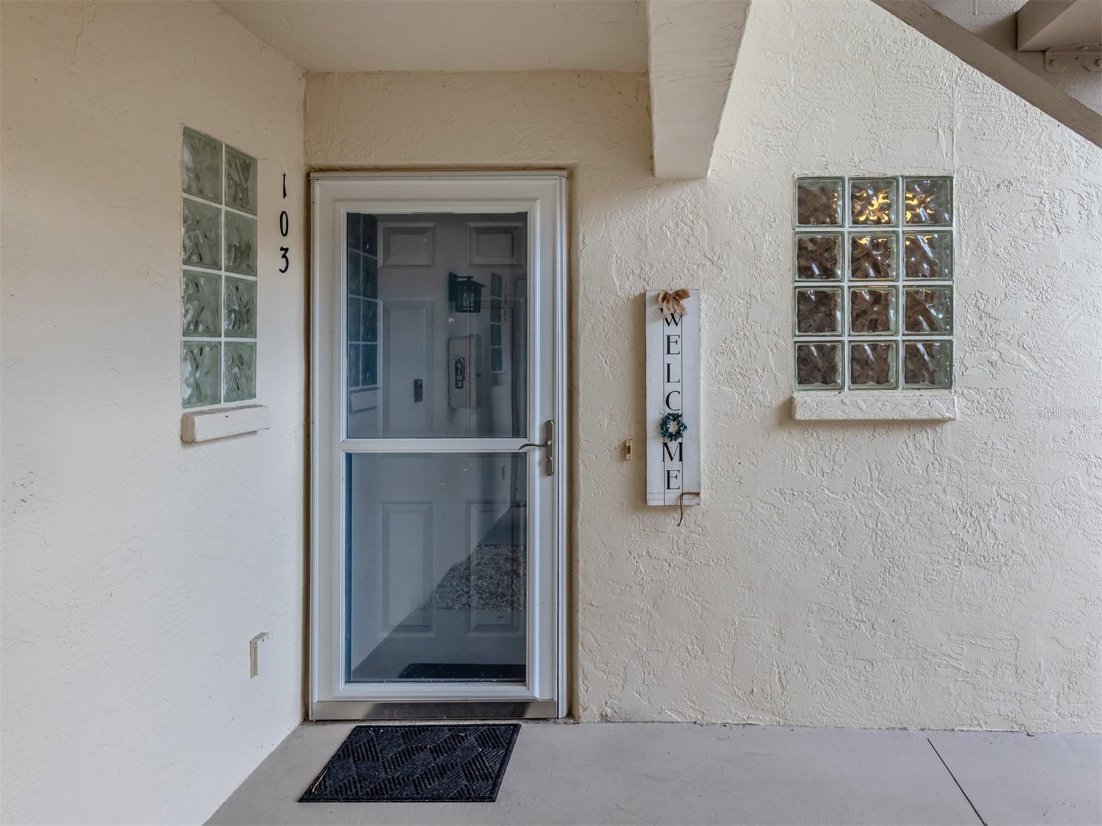 Image 4 of 78 For 821 Montrose Drive 103