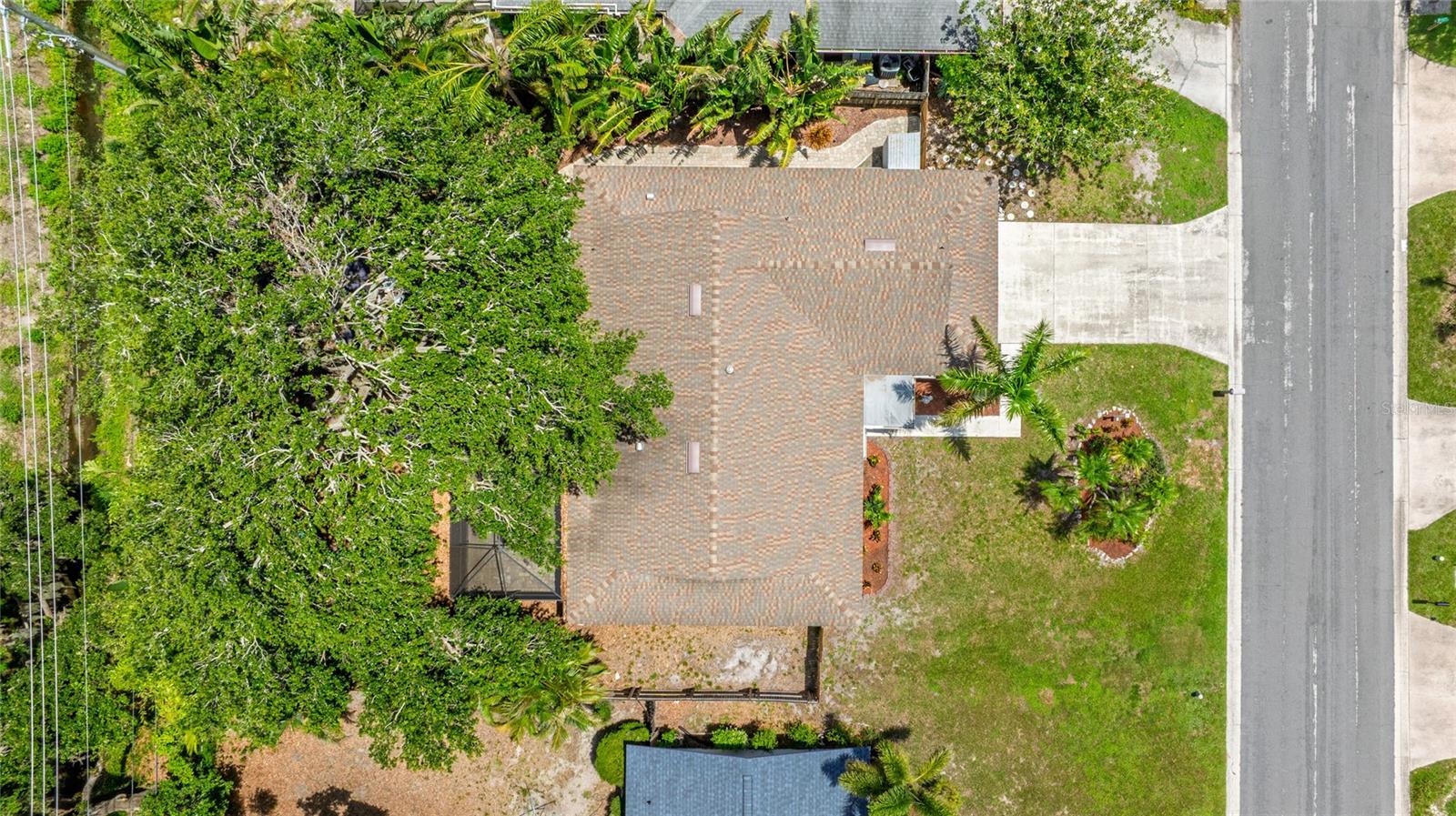 Image 27 of 30 For 3525 Riviera Drive