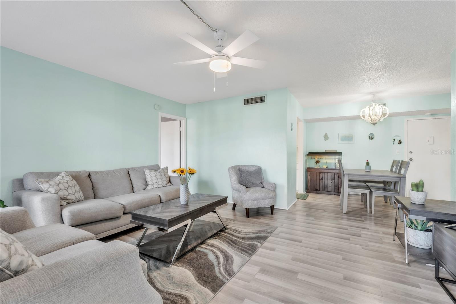 Image 8 of 28 For 2901 26th Street W 204