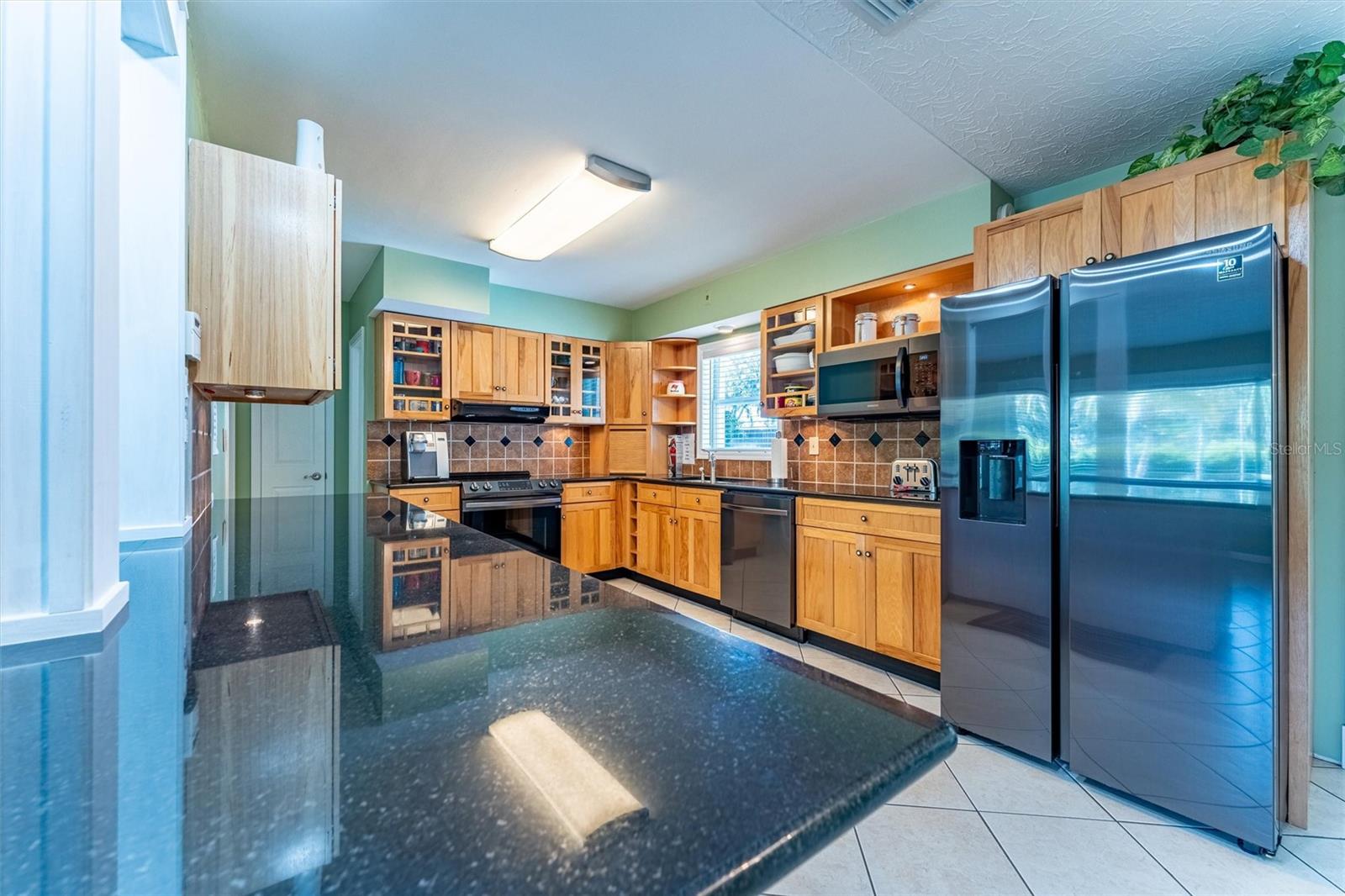 Image 30 of 62 For 5311 36th Avenue E