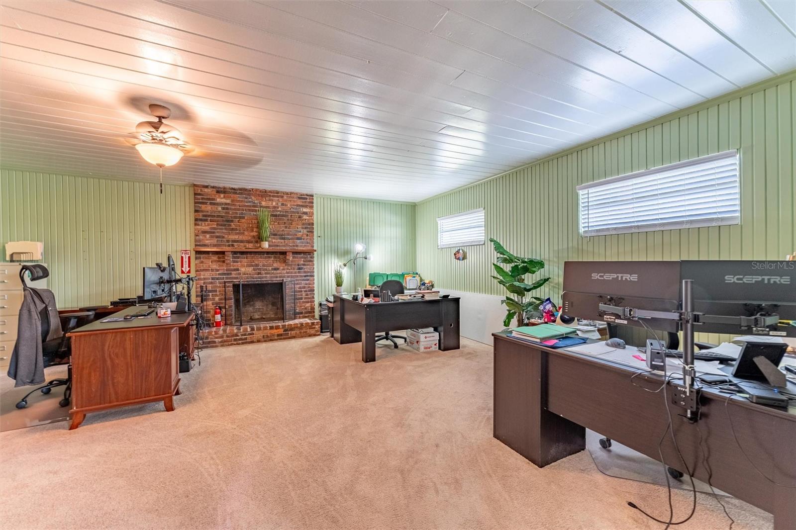 Image 37 of 62 For 5311 36th Avenue E