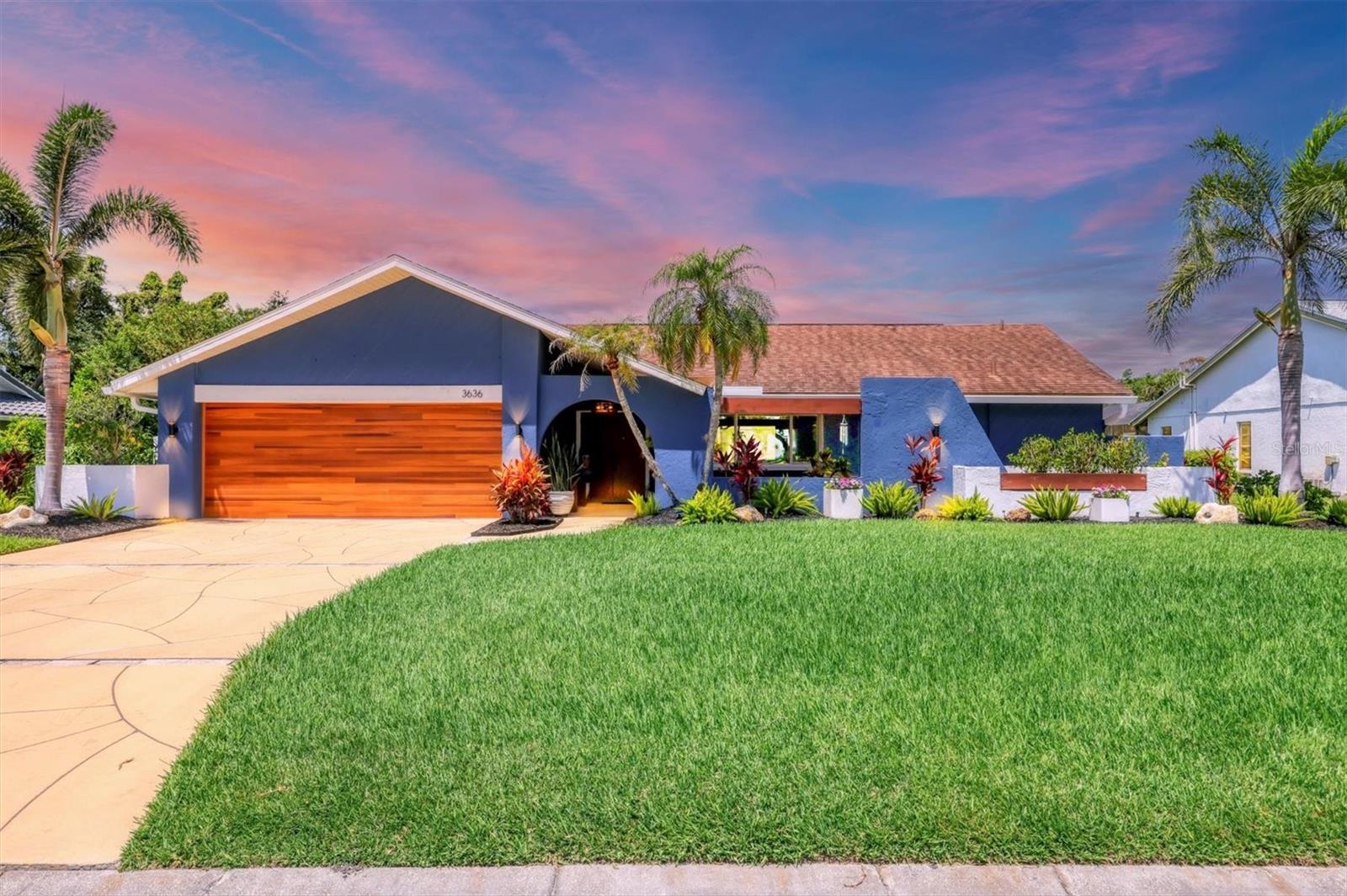 Details for 3636 Torrey Pines Boulevard, SARASOTA, FL 34238