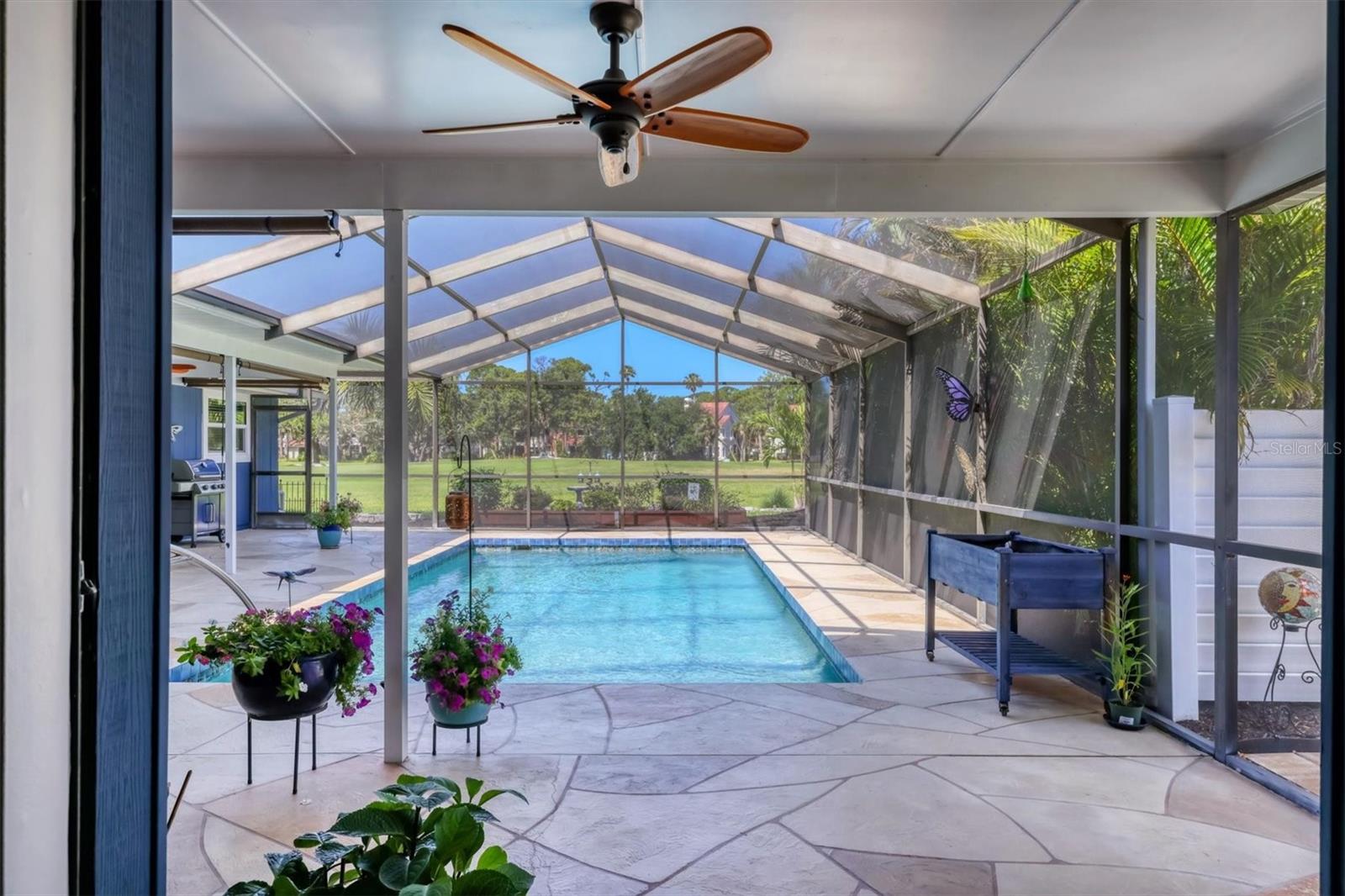 Image 33 of 58 For 3636 Torrey Pines Boulevard
