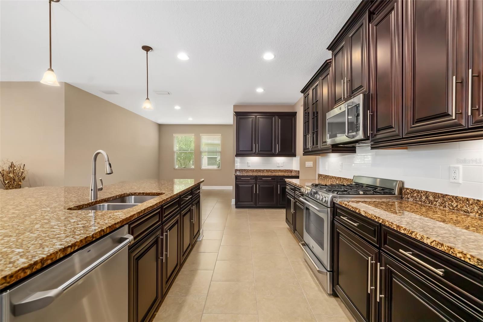 Image 14 of 64 For 773 Rosemary Circle
