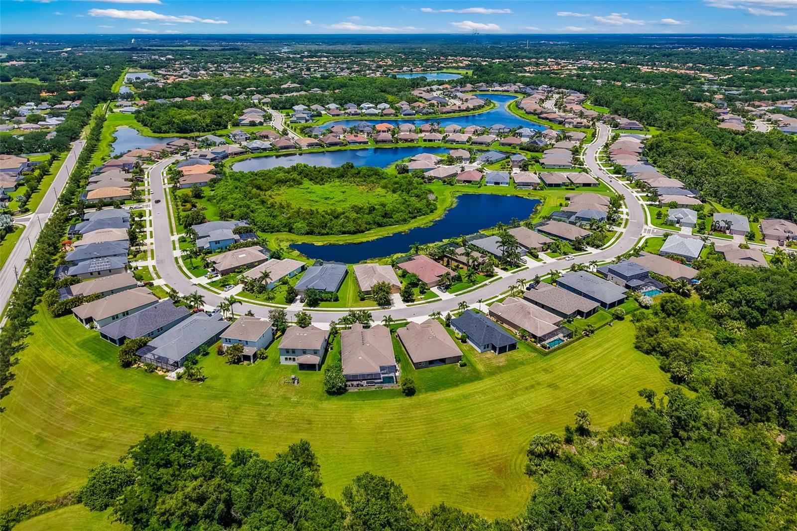 Image 42 of 64 For 773 Rosemary Circle