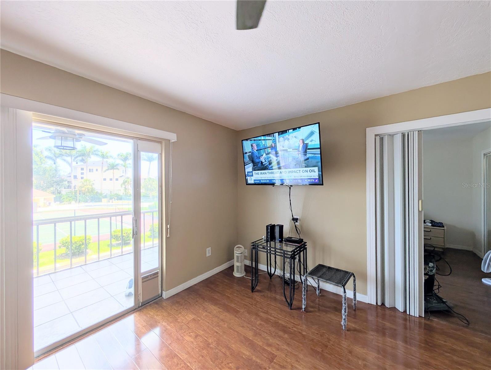 Image 10 of 17 For 1714 69th Avenue W C204