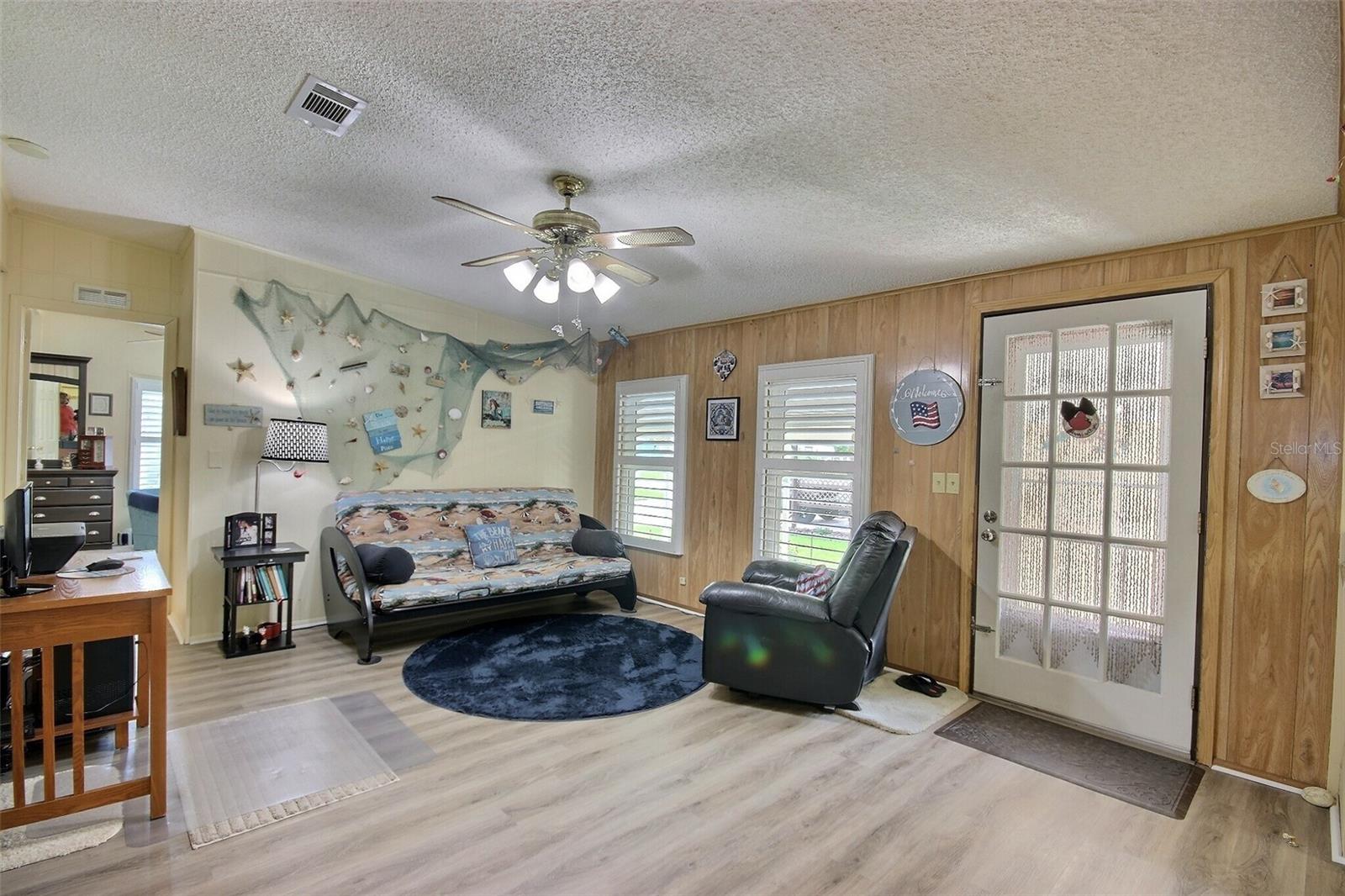 Image 23 of 46 For 85 Meadow Cir