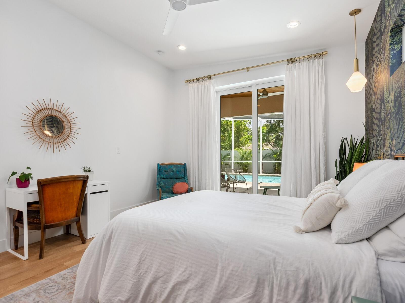 Image 17 of 62 For 2265 Clematis Street