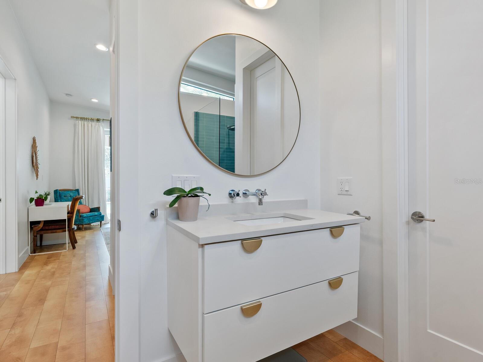 Image 19 of 62 For 2265 Clematis Street
