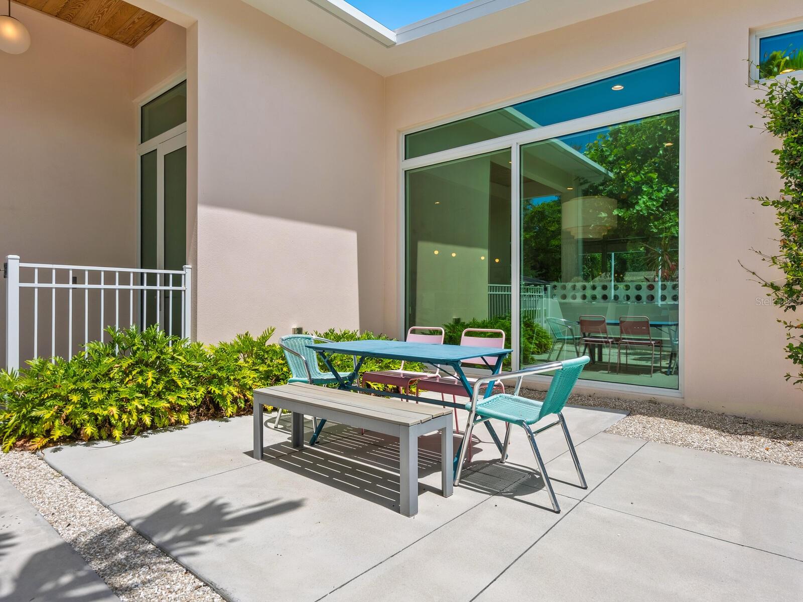 Image 5 of 62 For 2265 Clematis Street