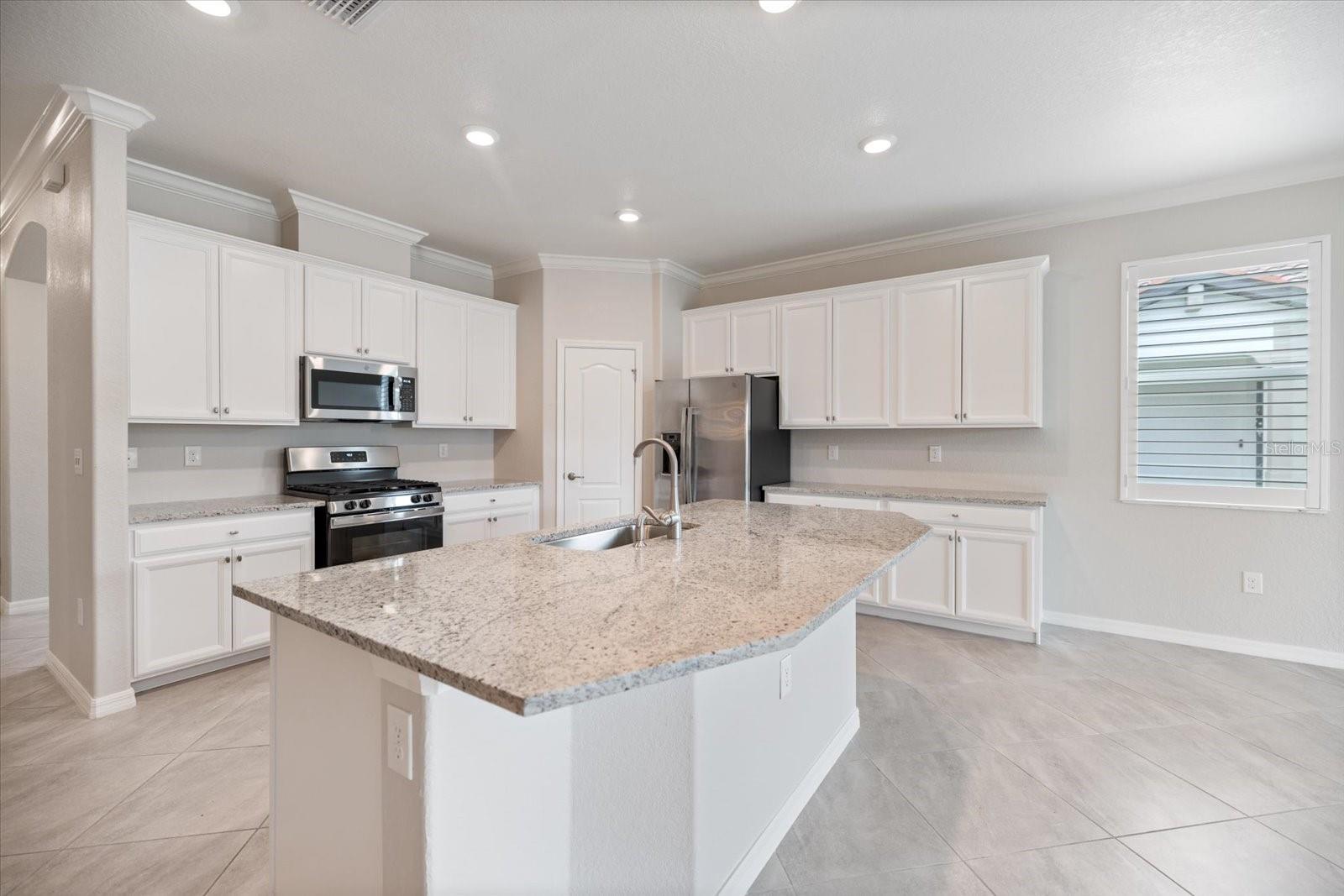 Image 3 of 40 For 2316 Springhaven Lane