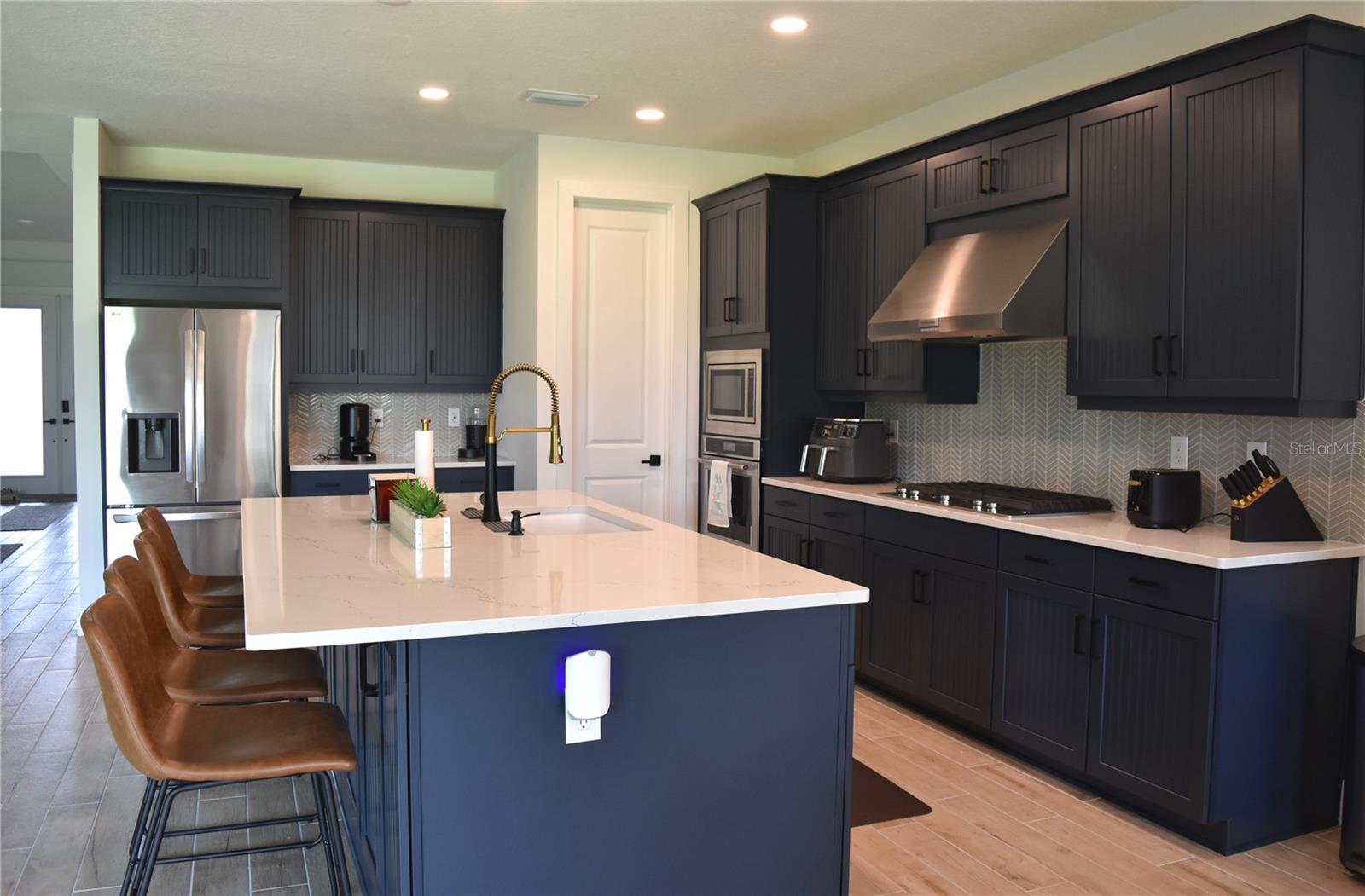Image 3 of 62 For 18420 Dayspring Place