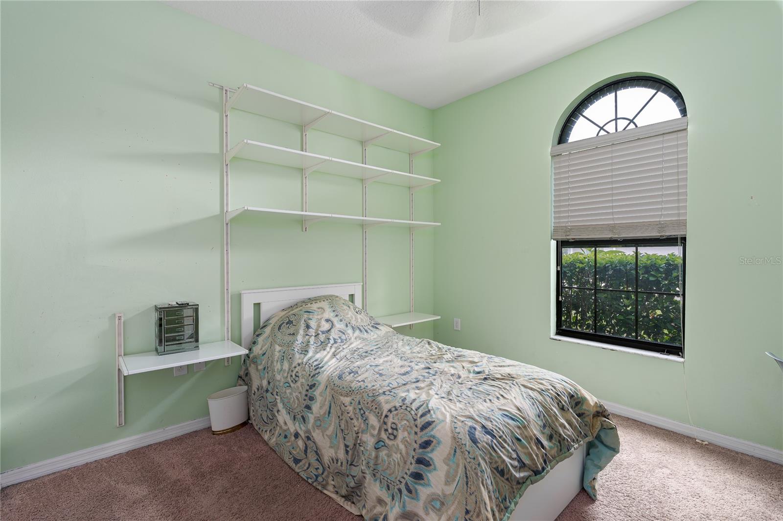 Image 21 of 39 For 9236 Raes Creek Place