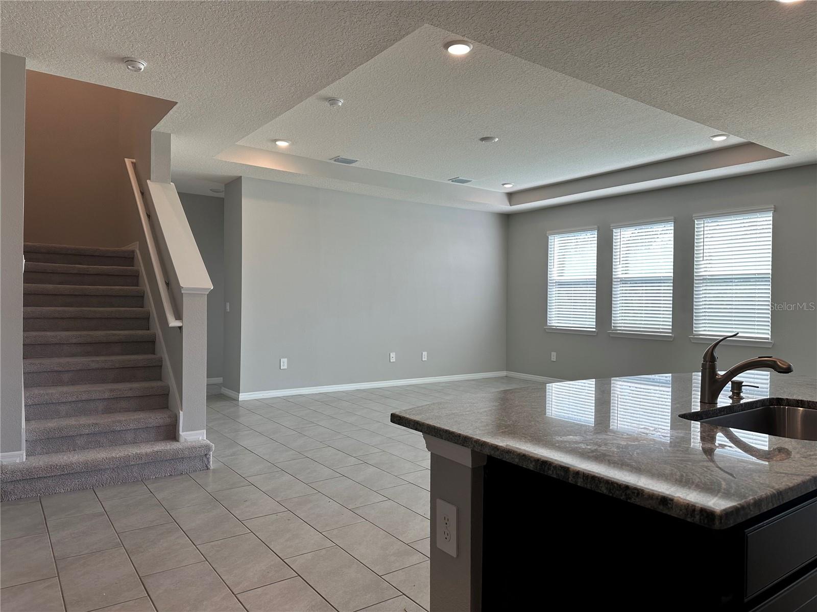 Image 11 of 32 For 17637 Cantarina Cove