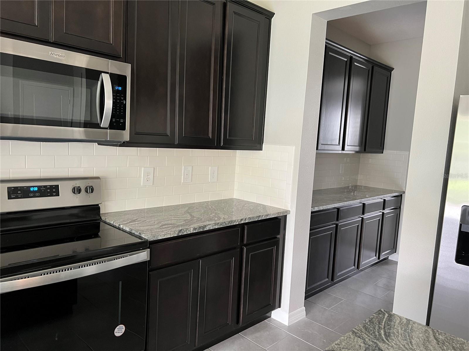 Image 13 of 32 For 17637 Cantarina Cove