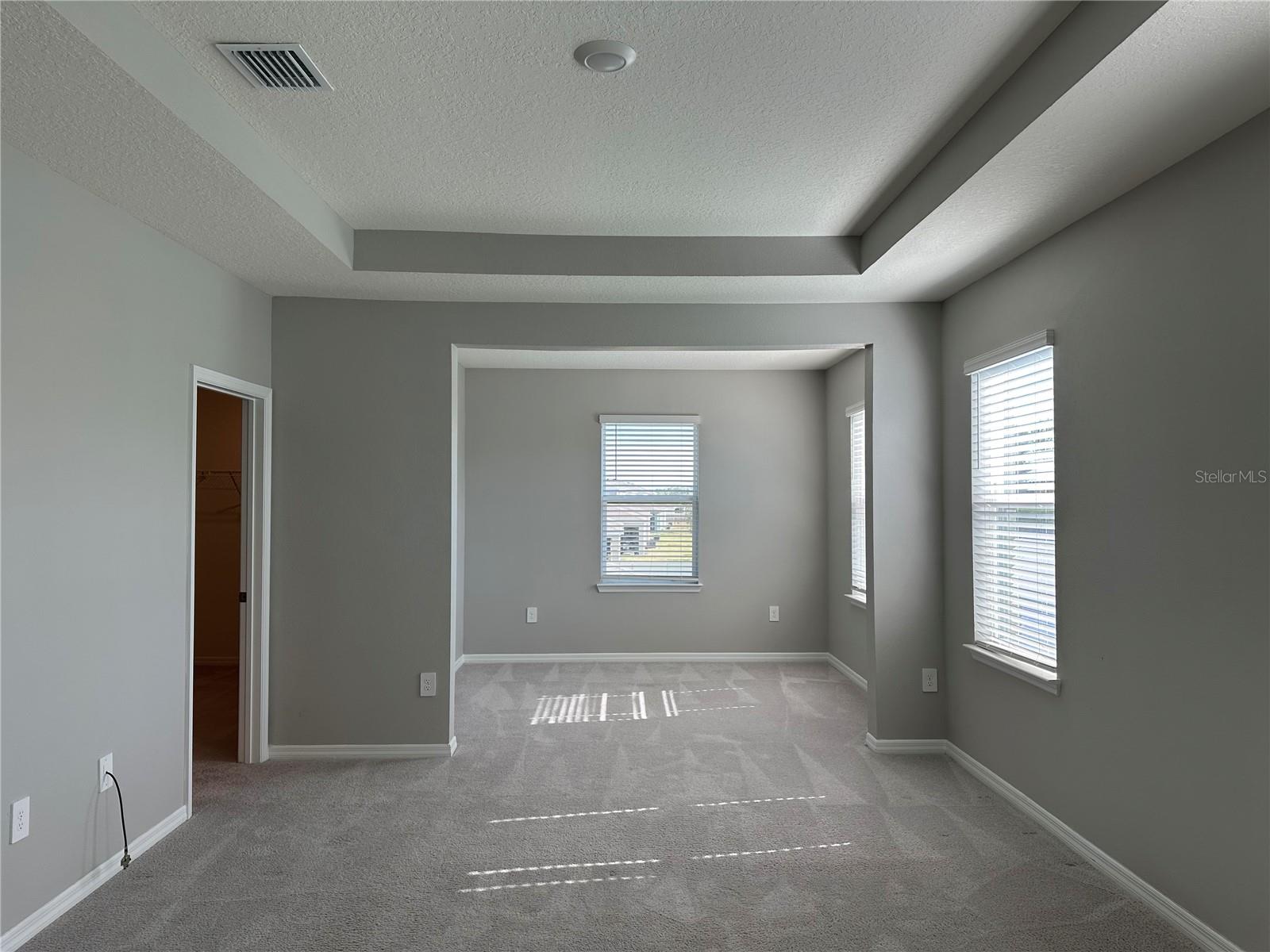 Image 23 of 32 For 17637 Cantarina Cove