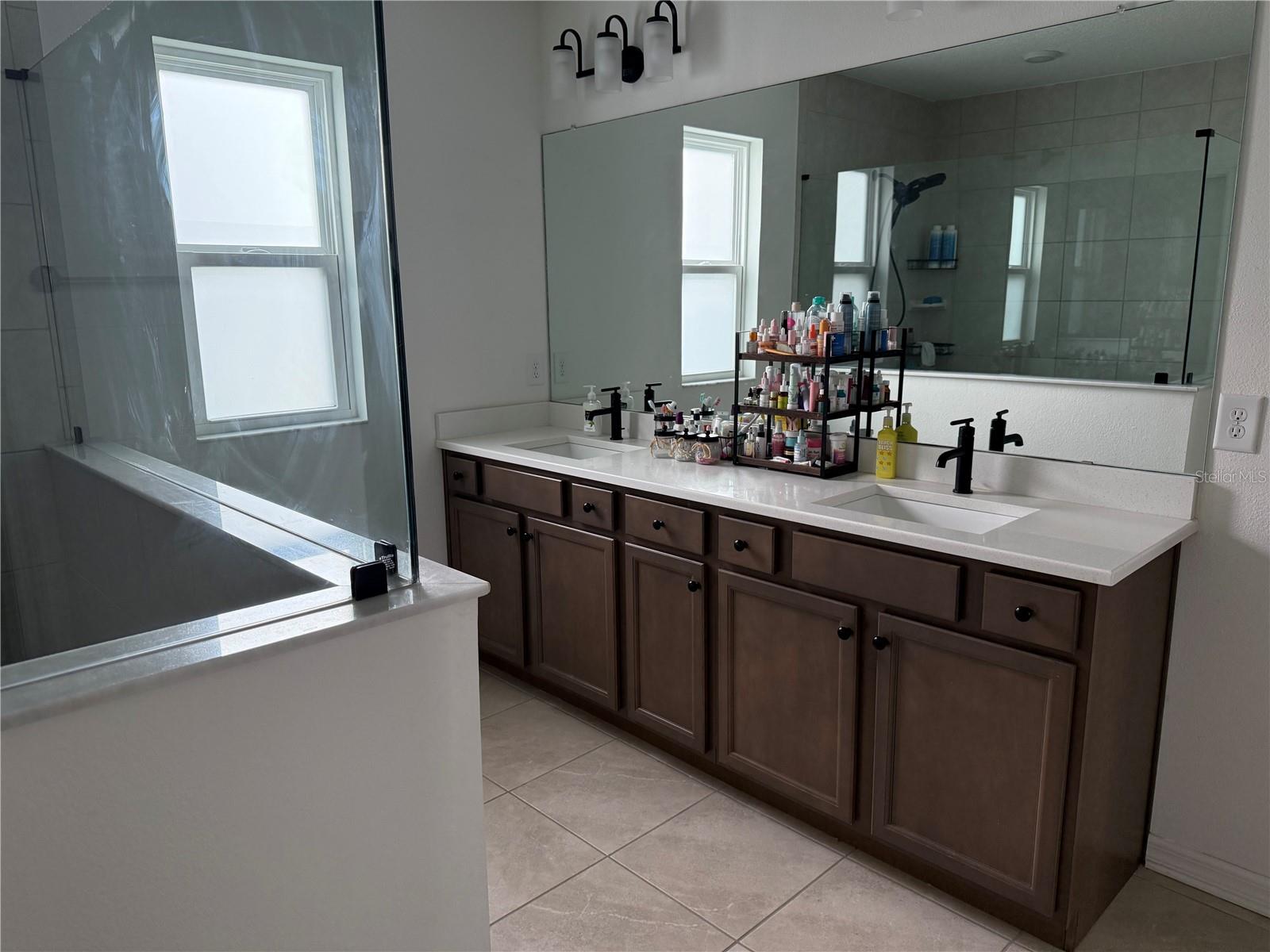 Image 15 of 17 For 4702 Birdsong Drive