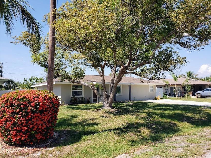 Details for 2111 Jo An Drive, SARASOTA, FL 34231