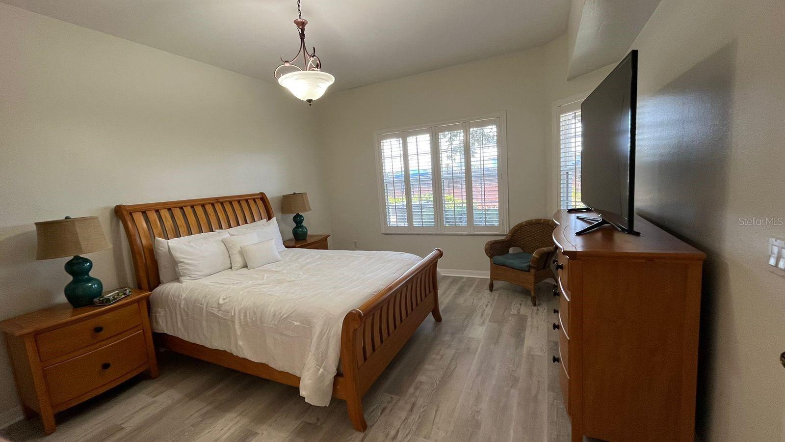 Image 14 of 19 For 3702 54th Drive W 103