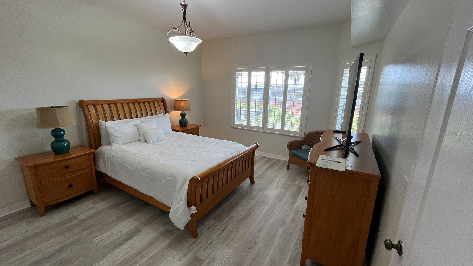 Image 15 of 19 For 3702 54th Drive W 103