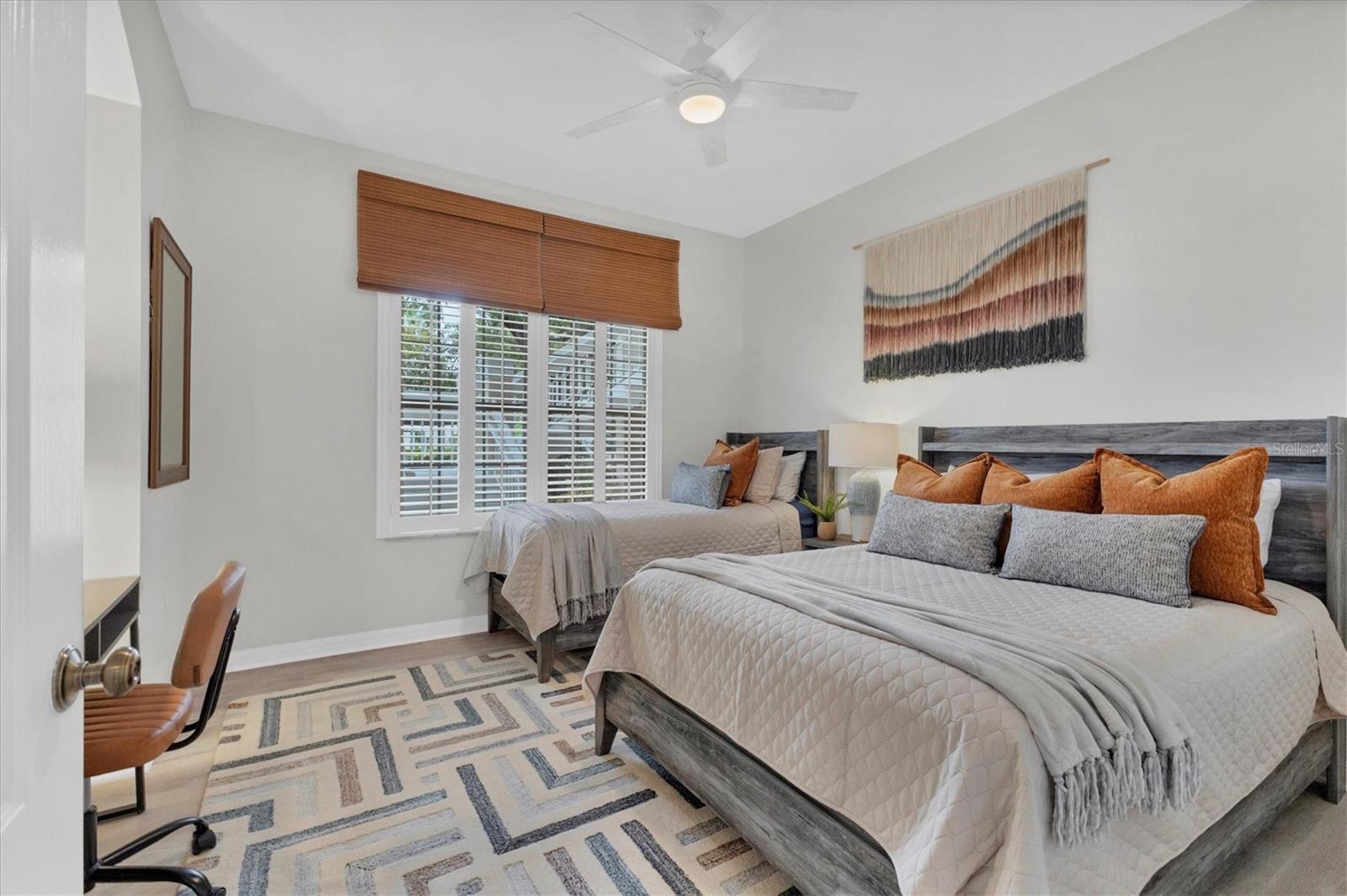 Image 23 of 32 For 3702 54th Drive W 103