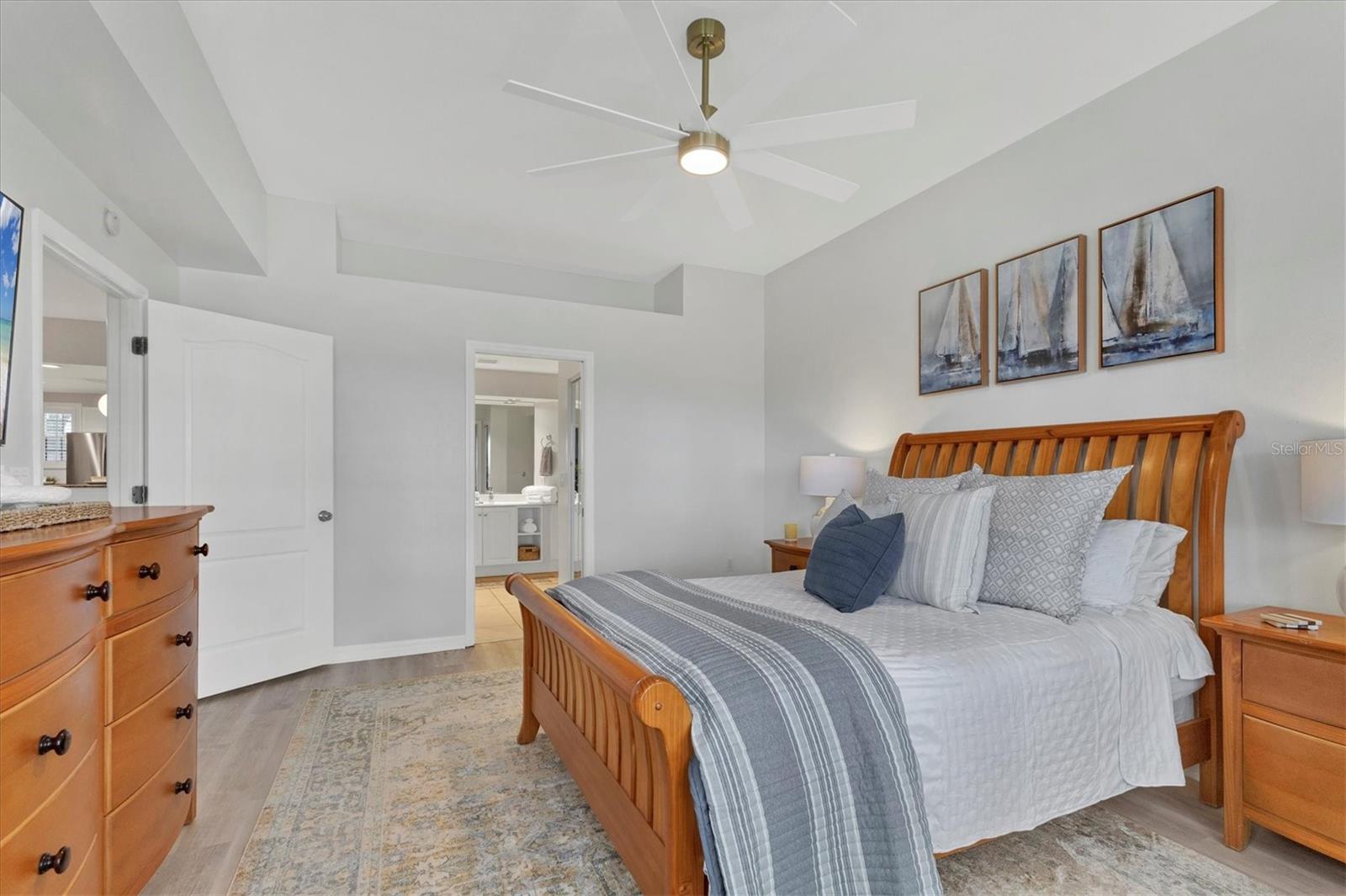 Image 27 of 32 For 3702 54th Drive W 103