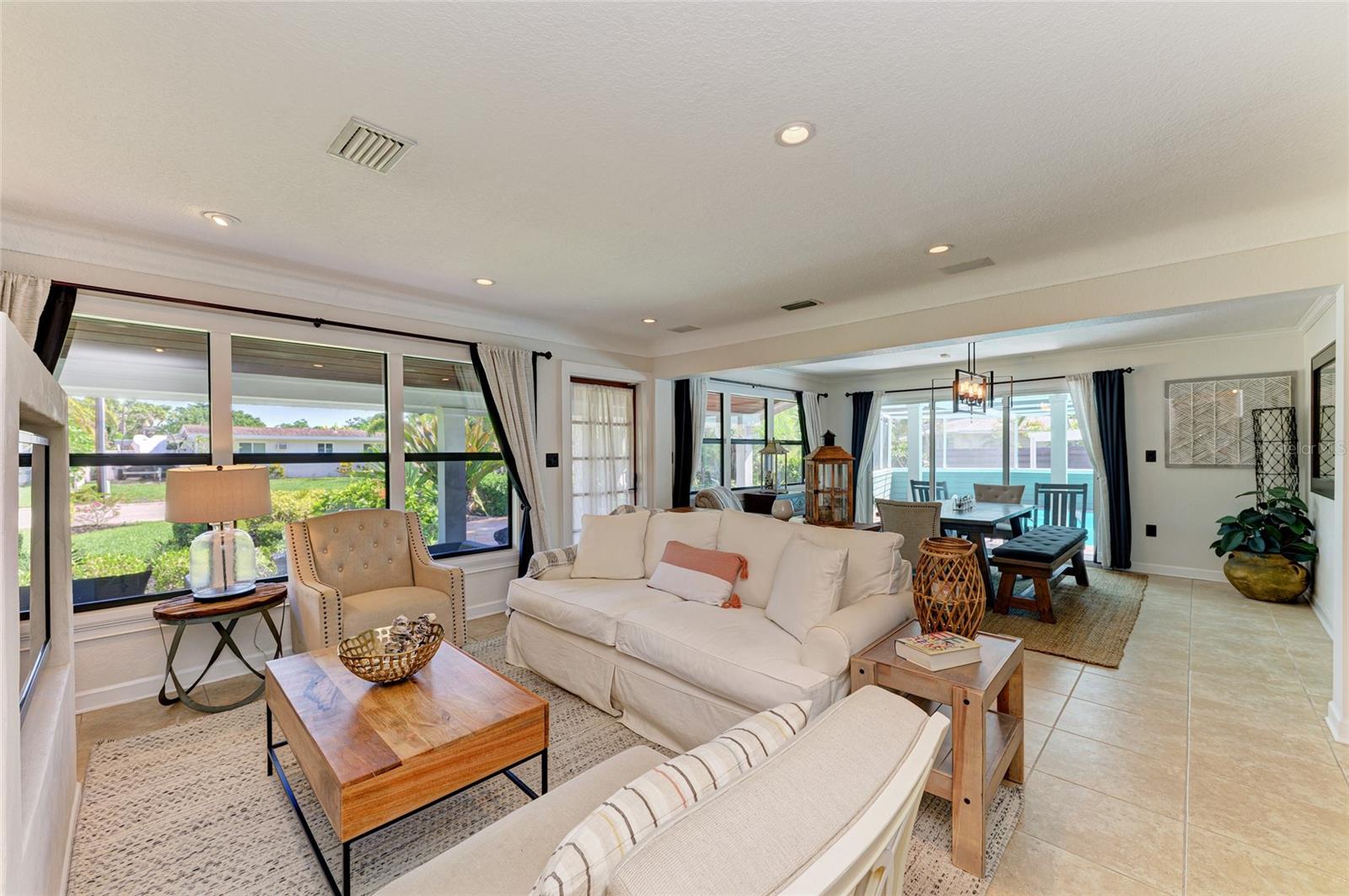 Image 14 of 54 For 2321 Milford Circle