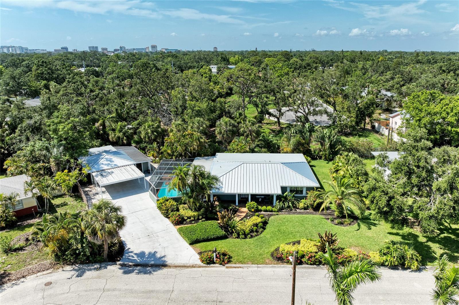 Image 2 of 54 For 2321 Milford Circle