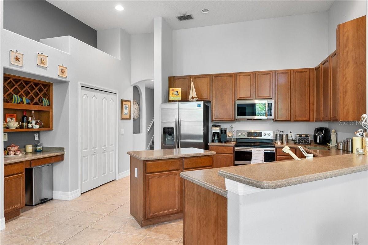 Image 10 of 54 For 4013 Greystone Drive
