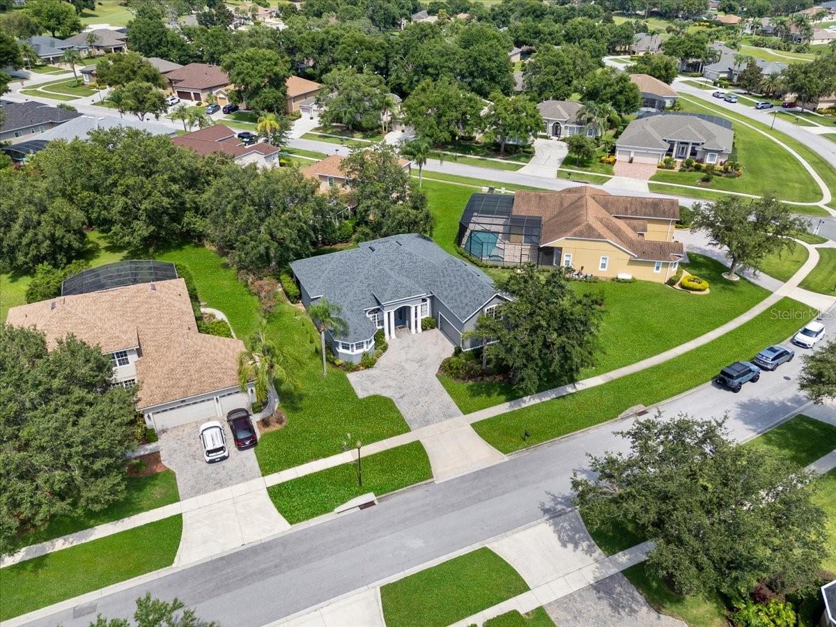 Image 41 of 54 For 4013 Greystone Drive