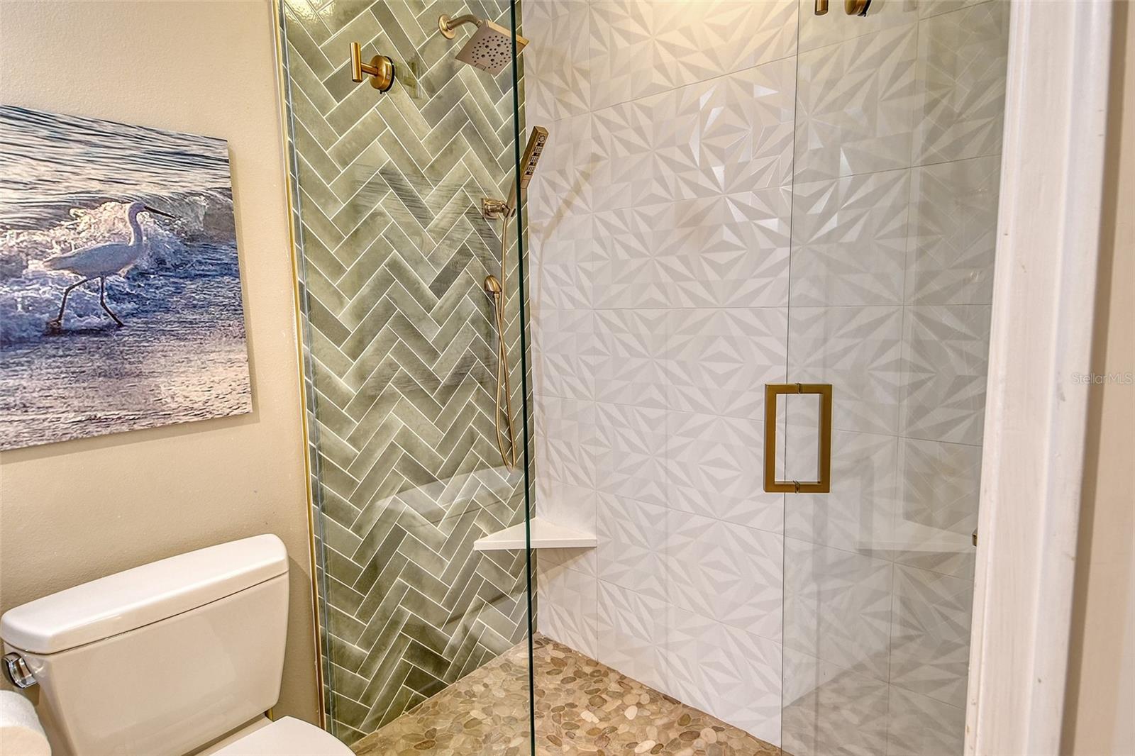 Image 33 of 60 For 2103 Harbourside Drive 1102