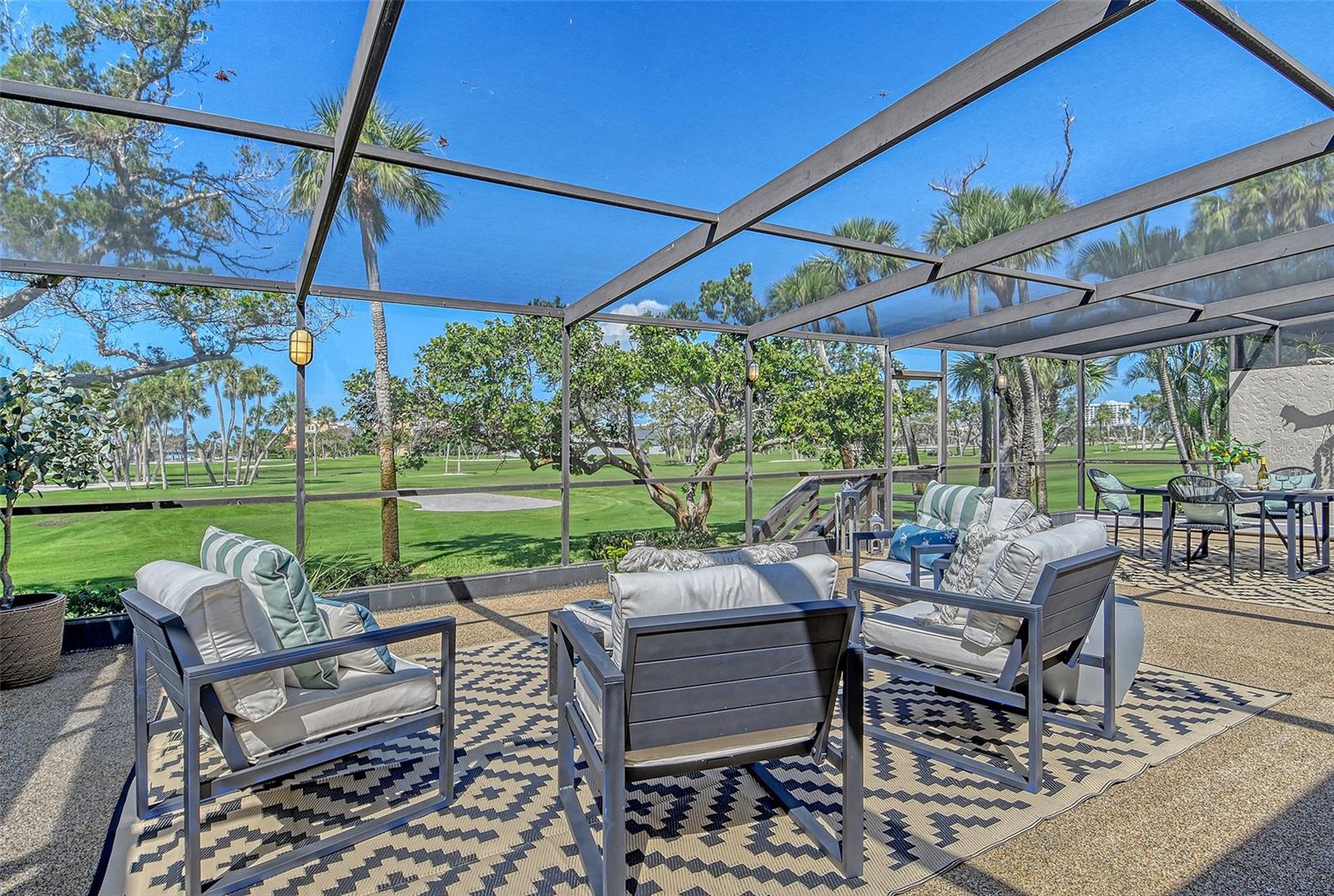 Image 46 of 60 For 2103 Harbourside Drive 1102