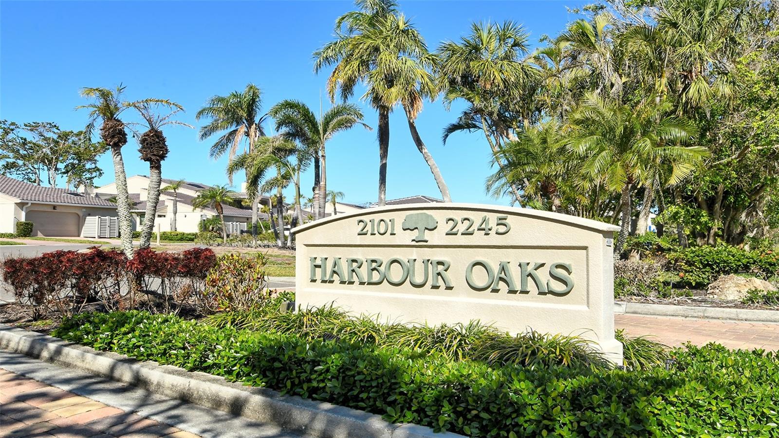 Image 54 of 60 For 2103 Harbourside Drive 1102