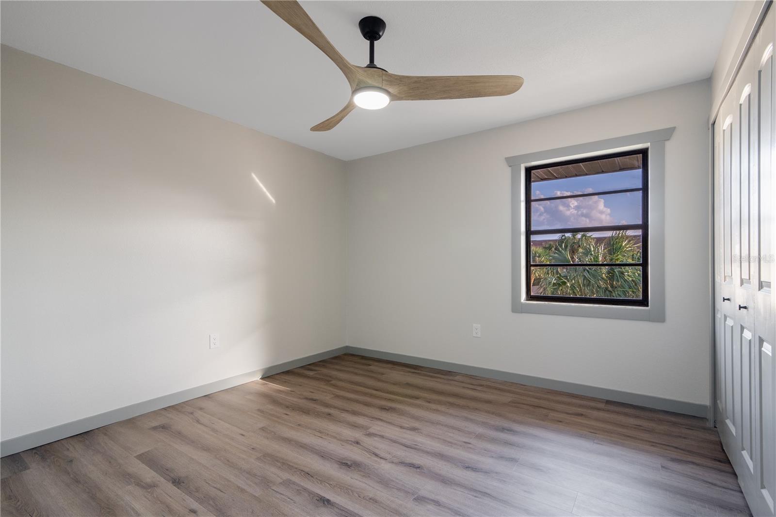 Image 13 of 28 For 2395 Harbor Boulevard 314