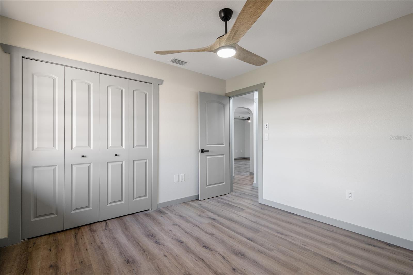 Image 14 of 28 For 2395 Harbor Boulevard 314