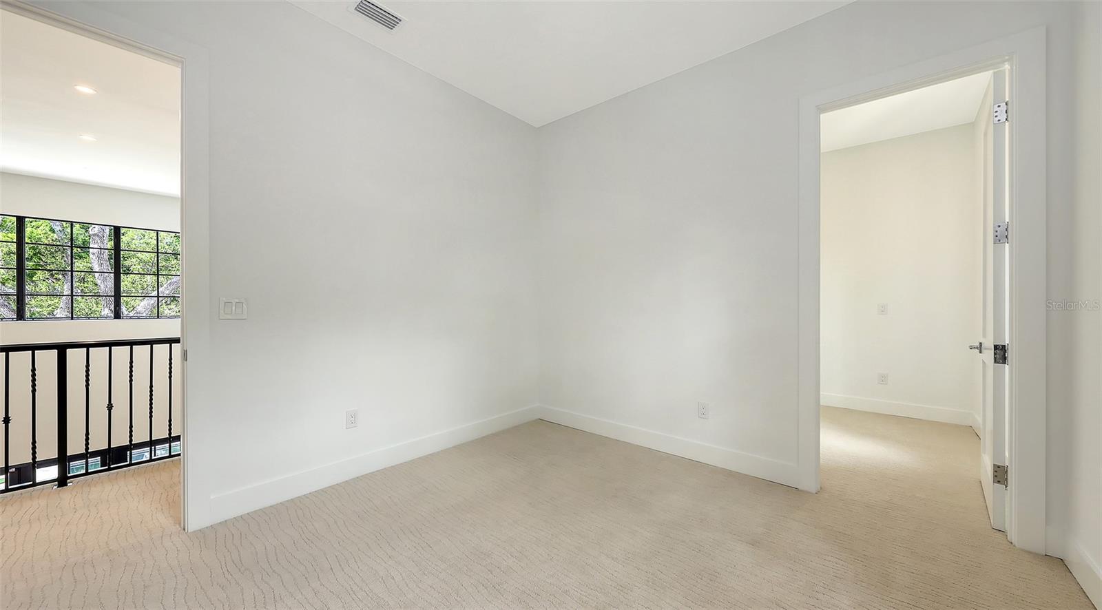 Image 13 of 23 For 1658 Bonita Lane