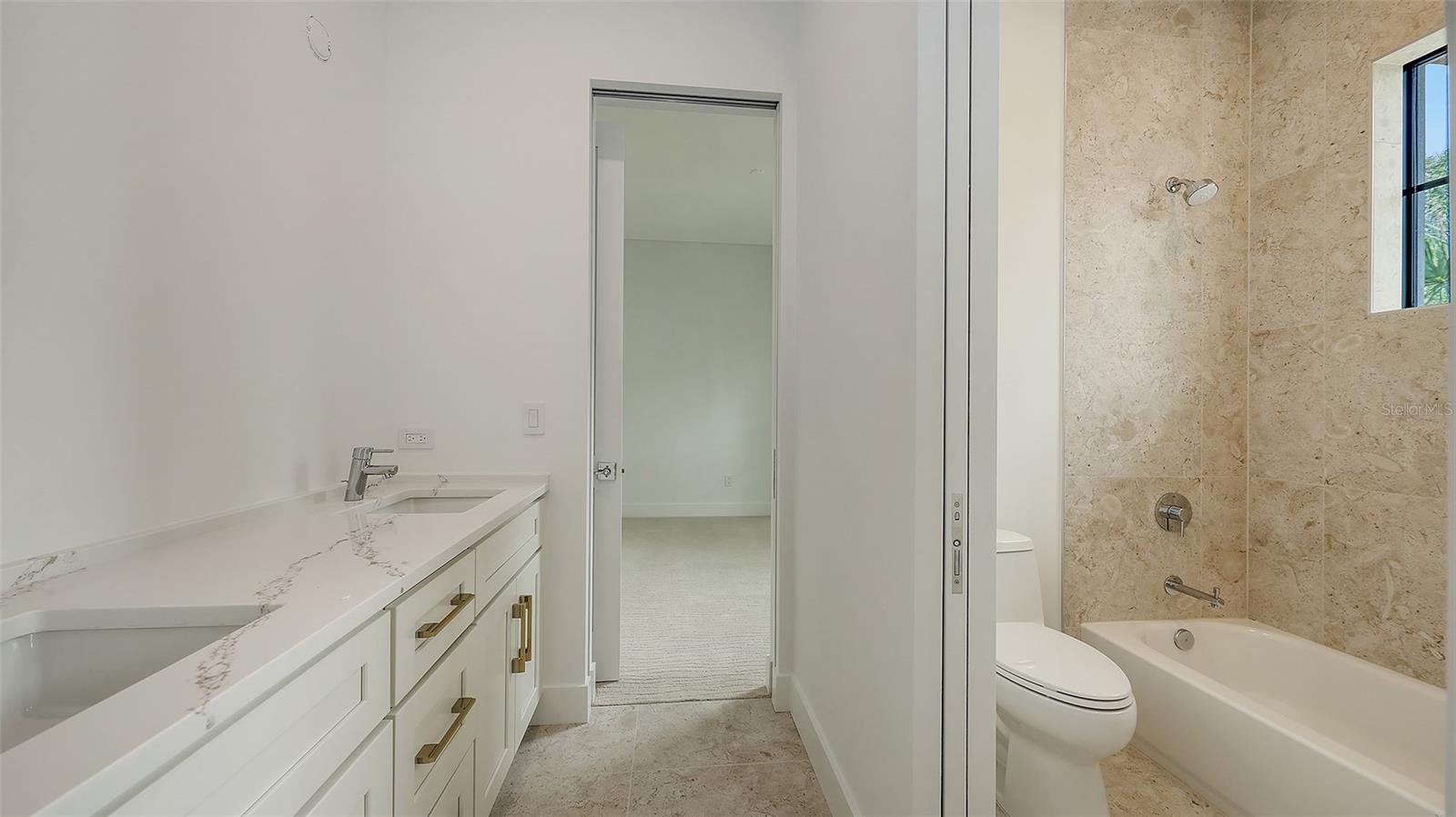Image 14 of 23 For 1658 Bonita Lane