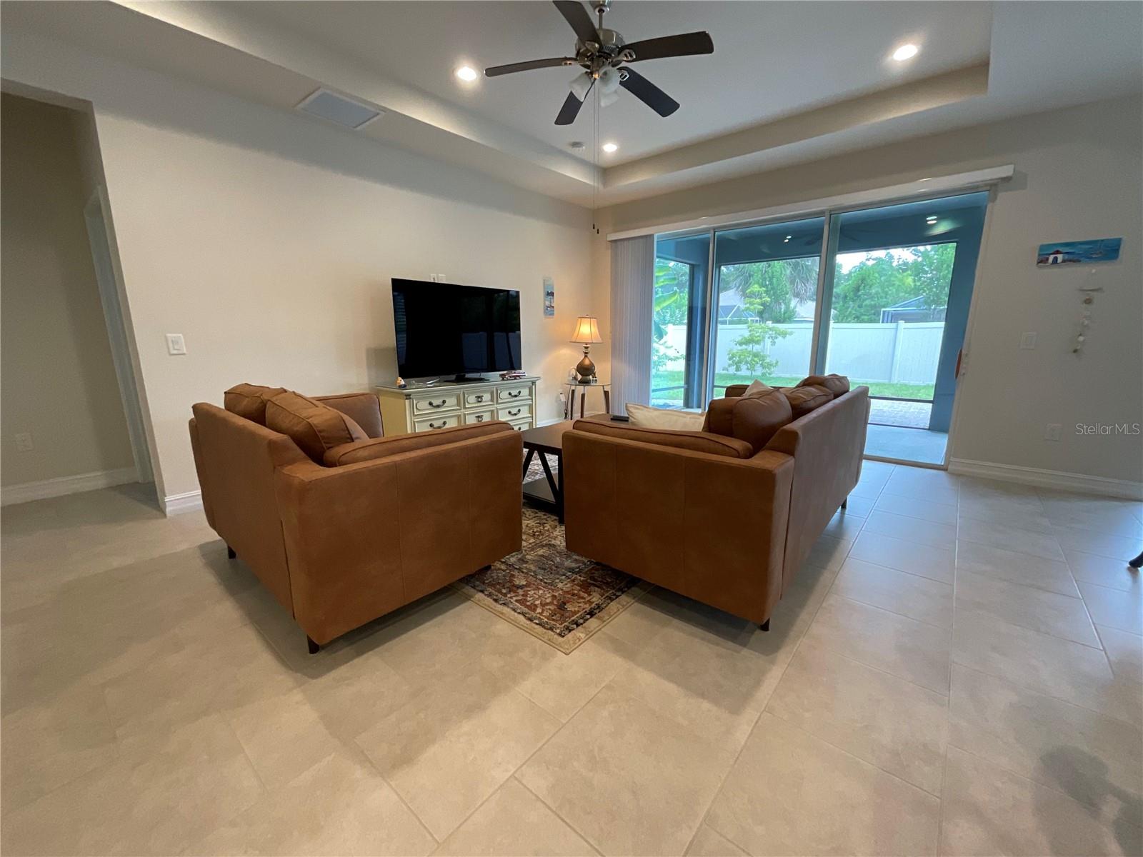 Image 3 of 13 For 4428 Conchfish Lane