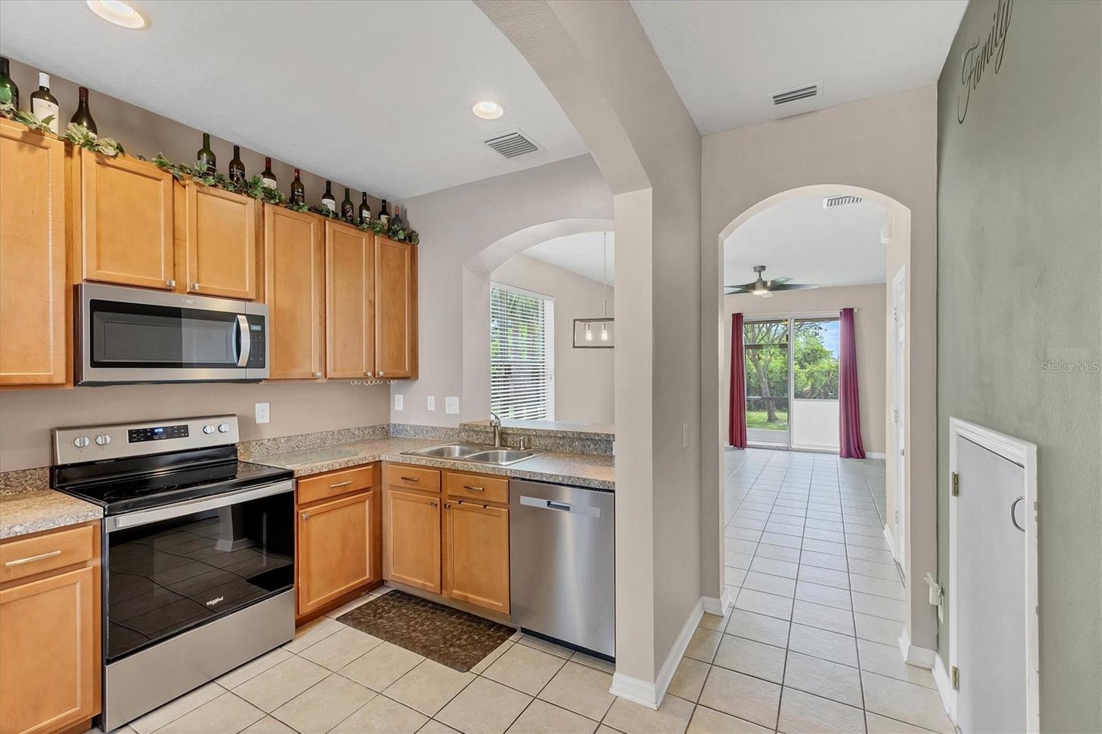 Image 10 of 33 For 1126 Grantham Drive