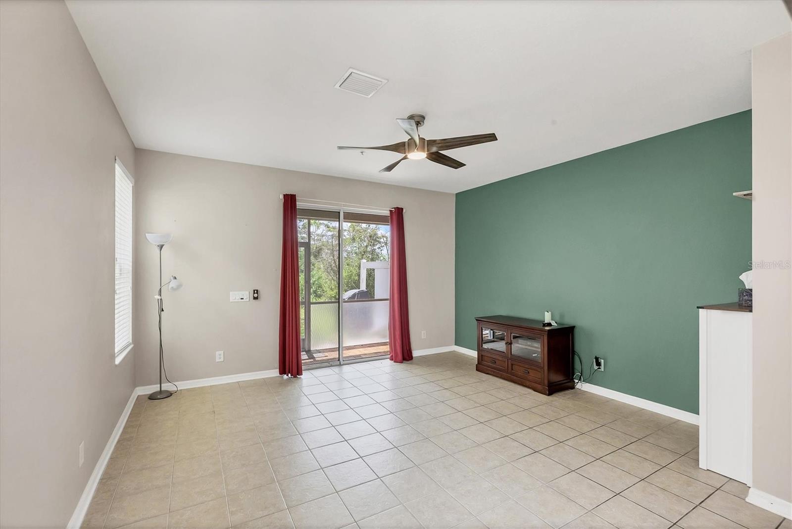 Image 5 of 33 For 1126 Grantham Drive